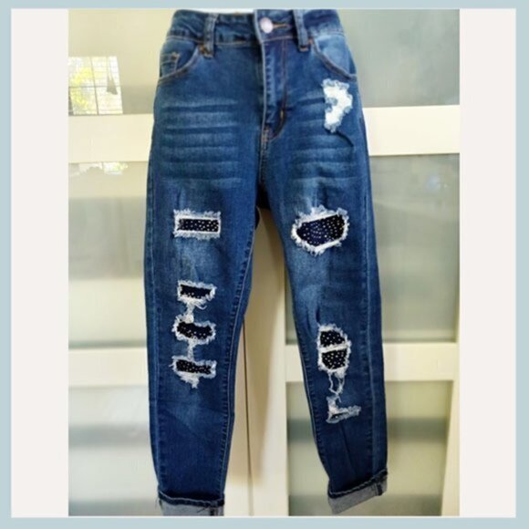 Bamboo Ripped Bling Capri Jeans Size 7, Ripped Jeans, Jeans - Picture 6 of 6